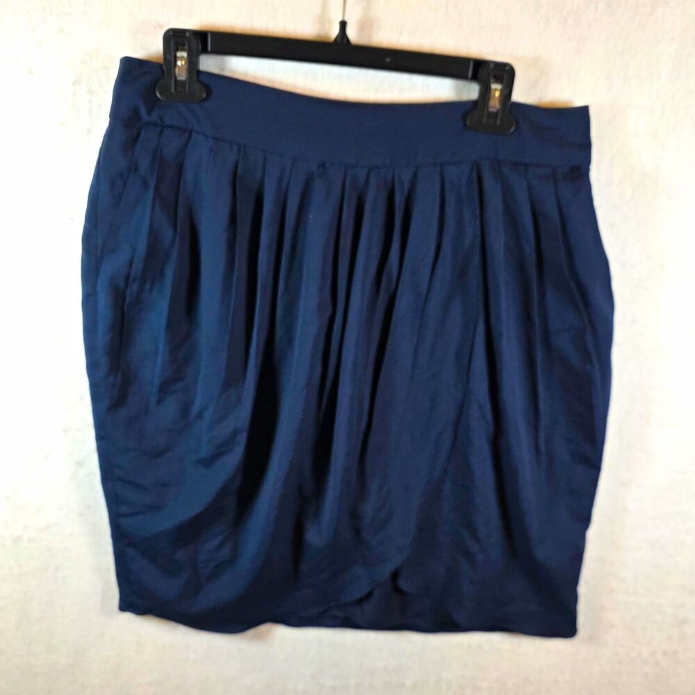 MNG by Mango Women's Navy Solid Pleated Short Skirt Size 12 Polyester Zip